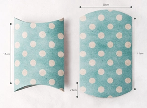 Detailed size chart of blue polka dot pillow box showing folded and flat dimensions