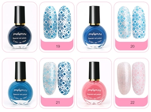 Detailansicht von 10ml Stempelnagellack-Set in Blau- und Rosatönen mit Farbmustern