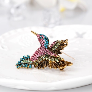 Colorful rhinestone woodpecker bird brooch in vintage alloy finish for women