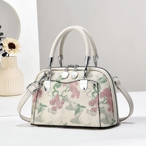 Bestickte Handtasche mit floralem Muster in Creme, Handgriff und abnehmbarem Schultergurt