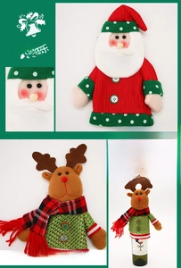 Détails des couvre-bouteilles de vin en tricot avec motifs Père Noël et Renne