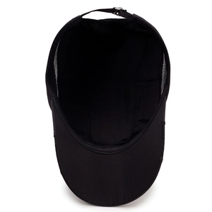 Atmungsaktive schwarze Mesh-Baseballkappe mit verstellbarem Riemen für den Sonnenschutz