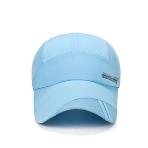Light blue breathable quick-dry sports baseball cap with side metal sports badge
