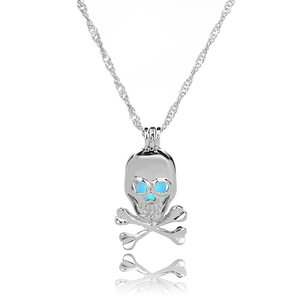 Luminous skull and crossbones necklace in silver finish for Halloween jewelry collection