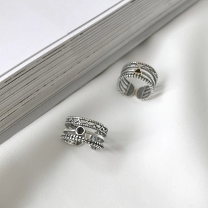 Retro 925 sterling silver open rings with black circle and gold triangle accents