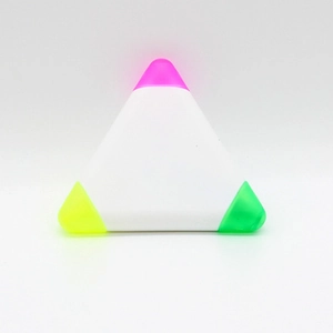 Detail of a white triangular 3-in-1 highlighter with pink, yellow, and green ink tips