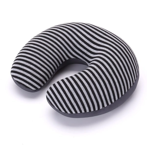 Close-up of the black and gray striped knitted texture on the U-shaped travel neck pillow