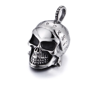 Vintage punk skull pendant necklace in silver stainless steel with engraved details