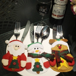 Christmas Cutlery Holder Felt Santa Snowman Reindeer Pattern Tableware Cover Festive Dinner Table Decor Non-Woven Fabric