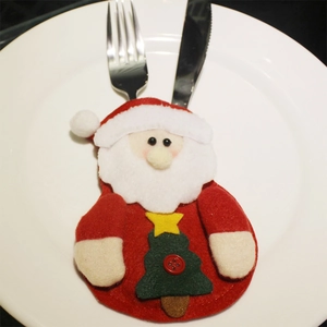 Christmas Santa Claus cutlery holder made of felt for festive table decoration