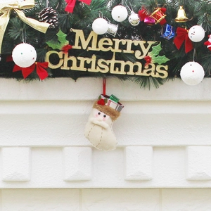 Chaussette de Noël de luxe avec Père Noël et couronne décorative Merry Christmas