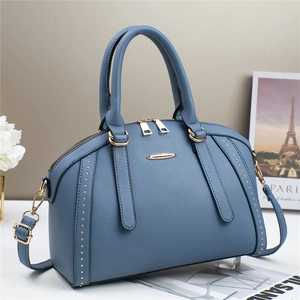 Dunkelblaue Boston Tasche aus PU-Leder mit Litschi-Maserung und goldenen Nieten
