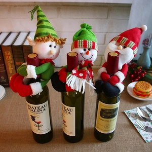 Christmas Wine Bottle Cover Decoration Flannel Santa Claus Snowman Elf Hugging Bottle Sleeve For Home Restaurant Decor