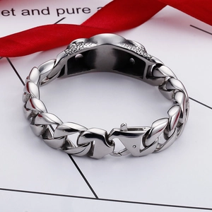 Men's vintage compass thick chain bracelet in silver finish with secure clasp closure