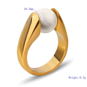 Detail view of 10.5mm cat eye stone ring in 18K gold plated steel weighing 9.5g