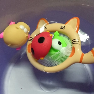 Baby bath toy set with yellow cat net and colorful floating rubber animal toys