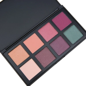 Diagonal shot of 8-color matte and shimmer eyeshadow palette with black matte casing