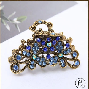 Vintage 6cm alloy hair claw clip with elegant blue rhinestones in floral design
