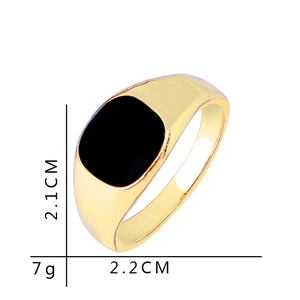 18K gold-plated square ring with black enamel inlay and 2.1cm x 2.2cm dimensions