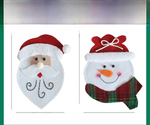 Size chart showing dimensions for Santa and Snowman felt cutlery holders