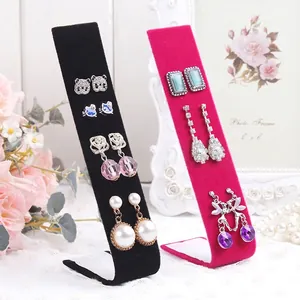L-shaped velvet jewelry stand for 24 pairs of earrings in black and rose red finishes