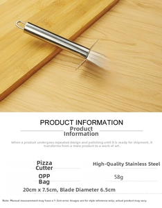 Detailed dimensions of the 430 stainless steel pizza cutter showing a 6.5cm wheel blade