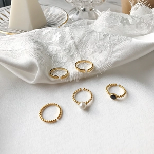 Elegant gold S925 sterling silver adjustable rings set with black zircon and pearls