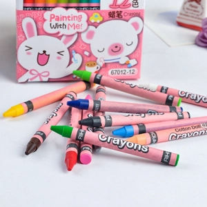 Detailed close-up of 12-color washable twistable crayons with cartoon packaging