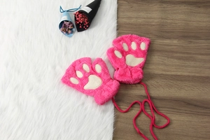 Cute plush cat paw fingerless gloves for winter warm wear, fuzzy bear claw design.