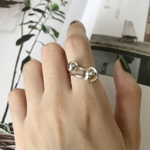 Minimalist S925 sterling silver open ring featuring double spherical bead design for women