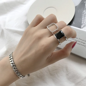 S925 sterling silver ring set with square pavé crystals and black gemstone for women