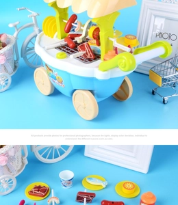 Détails du chariot de barbecue jouet bleu avec aliments factices et divers accessoires