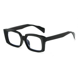 Classic black square sunglasses with bold thick frames and ergonomic wavy temples