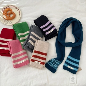 Striped 100% wool skinny scarf with Nordic snowflake patterns for winter warmth
