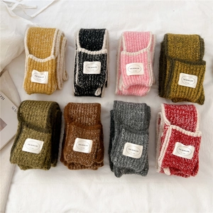 Minimalist long knit scarf set in eight assorted colors with vintage brand label