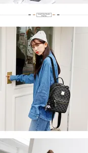 Gros plan détaillé du petit sac à dos monogramme noir avec fermetures éclair dorées