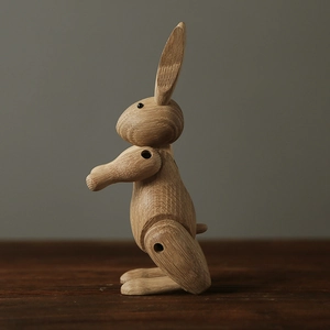 Marionnette lapin en bois de chêne nordique avec articulations mobiles pour décor