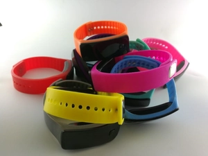 Plusieurs couleurs de montres de sport LED avec bracelets en silicone réglables