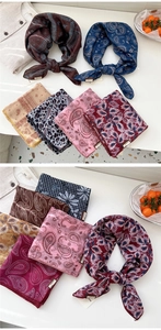 Détails de foulards en coton et lin à motif paisley pliés dans divers styles vintage