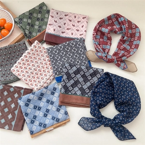 Retro Print Square Scarf Soft Satin Like Polyester Bandana Women Neck Scarf Headscarf Hair Band Elegant Floral Paisley Geometric Pattern Fashion Accessory