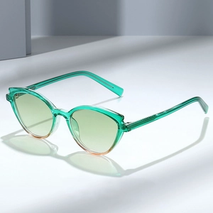 Cat Eye Sunglasses TR90 Frame UV400 Protection Gradient Lens Trendy Fashion Retro Outdoor Shades For Women