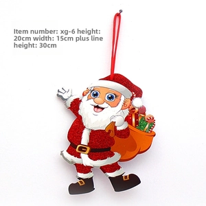 Detail der Weihnachtsmann-Deko mit rotem Glitzer-Finish und Aufhängekordel