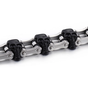 Rugged stainless steel skull chain bracelet for men with retro punk industrial design