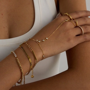 Stainless Steel Jewelry For Women Gold Plated Zircon Hand Back Chain Bracelet And Rings Waterproof Hypoallergenic Luxury