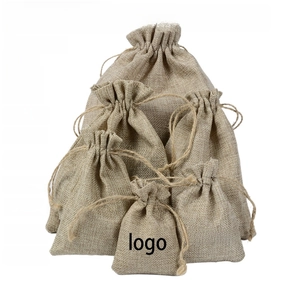 Size chart for drawstring cotton gift bags showing ten dimensions from 7x9cm to 25x35cm