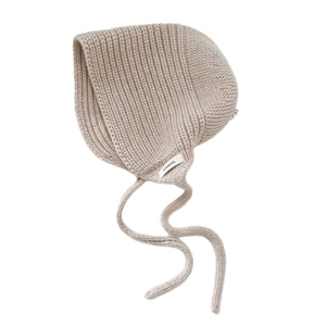 Bonnet en tricot beige 100% laine pour femme avec cache-oreilles et cordons