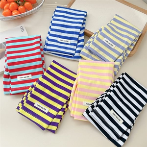 Breathable striped cooling arm sleeves for sun protection during driving or cycling