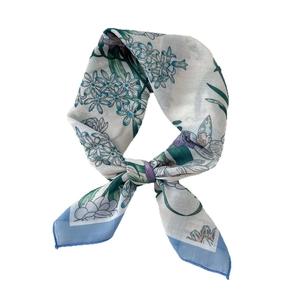 Elegant 58cm cotton linen scarf with blue floral lily print for women's hair or neck decor