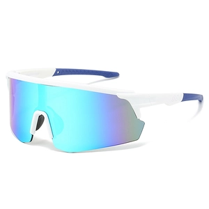 Cycling sunglasses with white frame and gradient purple lenses for outdoor sports