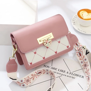 Broderie Cœur Sac Bandoulière Femme Cuir PU Serrure Fleur Cœur Large Bandoulière Sac À Épaule Mode Douce